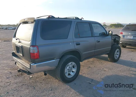 1997 Toyota 4Runner Sr5 V6 Limited z USA, uszkodzony, nr VIN JT3HN87RXV0100383